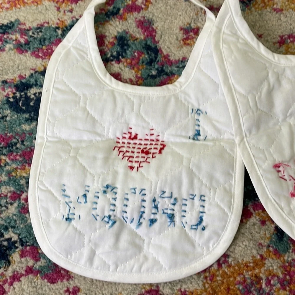 2 Baby Bibs Cross Stitch I Love Mommy I Love Daddy